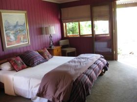 French Cottage And Loft - Accommodation Cairns 0