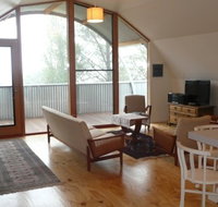 Surveyor's Hill Bed and Breakfast - Accommodation Cairns