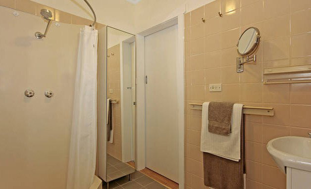 Mount Kingiman ACT Accommodation Cairns
