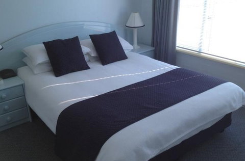 Breakers Apartments Mollymook - Accommodation Cairns 3