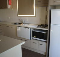 Bowlo Holiday Cabins - Accommodation Cairns