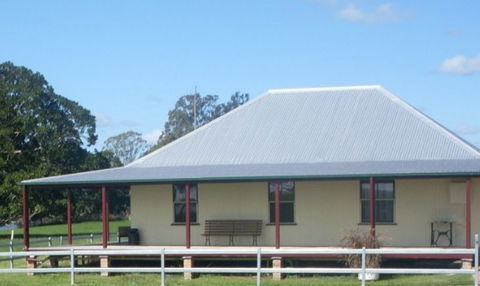 McLennans Lane River Retreat - Accommodation Cairns 0