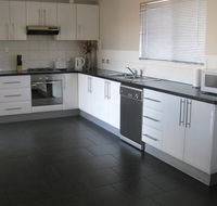 Silver City Cottages - Accommodation Cairns