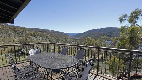 Creel Lodge - Accommodation Cairns 3