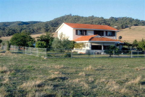 Cossettini High Country Retreat - Accommodation Cairns 0
