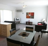 Barham Golden Rivers Holiday Apartments - Accommodation Cairns