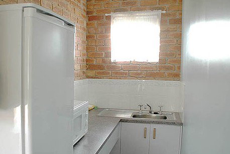 The Crossing Motel - Accommodation Cairns 0