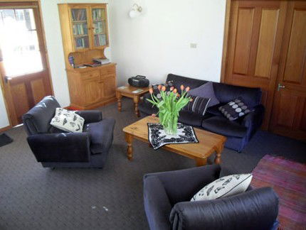 Chimney Cottage - Accommodation Cairns 2