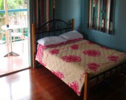 Fraser Roving Backpacker Resort - Accommodation Cairns 3