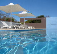 Shutters On The Beach - Accommodation Cairns