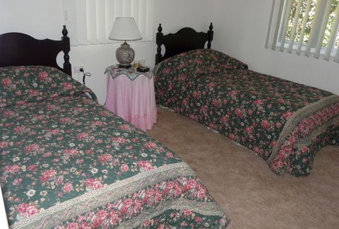 Oaklea Bed And Breakfast And Cottages - Accommodation Cairns 2