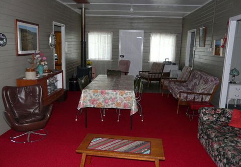 Oaklea Bed And Breakfast And Cottages - Accommodation Cairns 3