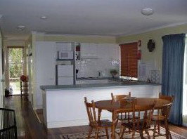 Firefly - Holiday Home - Accommodation Cairns 2