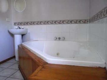 Renyar - Holiday Home - Accommodation Cairns 1