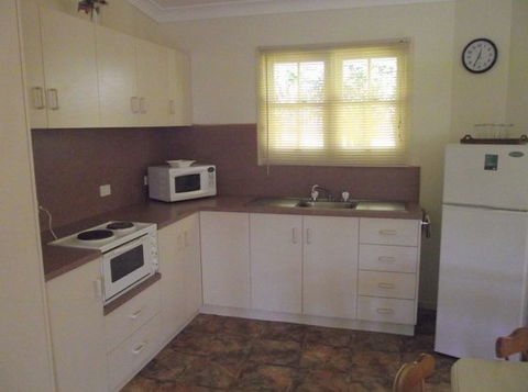 Octagon - Holiday Home - Accommodation Cairns 3