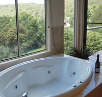 Ravensbourne Escape Kookaburra Kottage - Accommodation Cairns