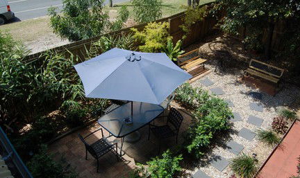 Coolangatta YHA Backpackers Hostel - Accommodation Cairns 2