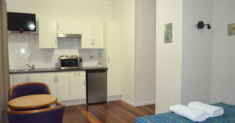 La Costa Motel - Accommodation Cairns 1