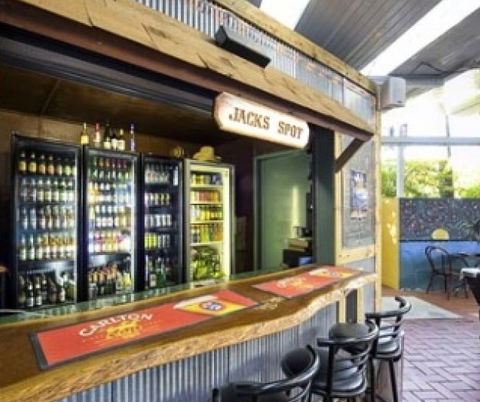 Aquarius Backpackers Gold Coast - Accommodation Cairns 2