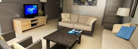 Oceania Apartments - Accommodation Cairns 0