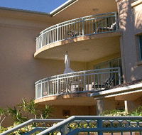 Golden Sea Apartments - Accommodation Cairns