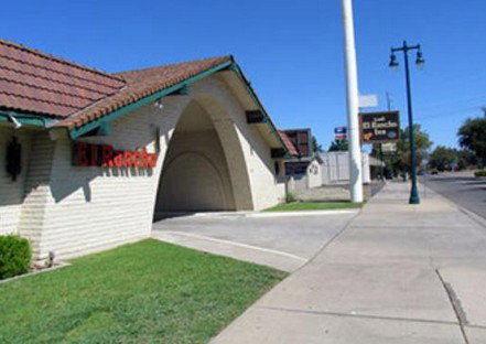 El Rancho Motel - Accommodation Cairns 0