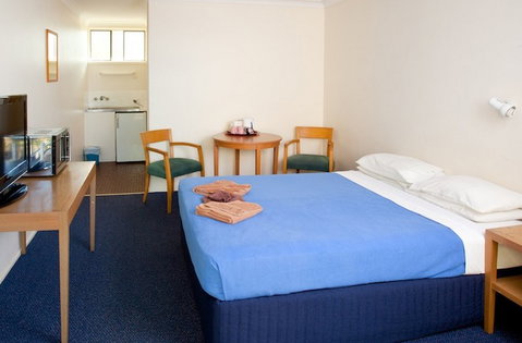 Motel Sundale - Accommodation Cairns 0
