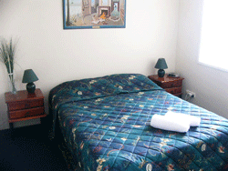 Burleigh Point Apartments - Accommodation Cairns 2
