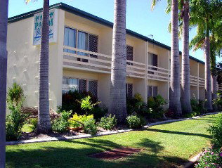 Palm Waters Holiday Villas - Accommodation Cairns 0