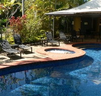 At The Mango Tree Holiday Apartments - Accommodation Cairns
