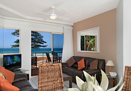 Coolum Baywatch Resort - Accommodation Cairns 2