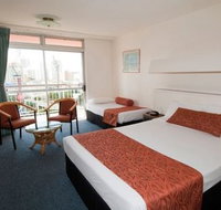 Islander Resort Hotel - Accommodation Cairns