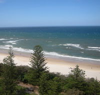 Pacific Regis Beachfront Apartments - Accommodation Cairns