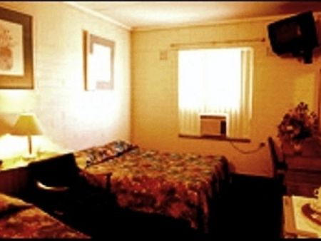 Morphett Arms Hotel - Accommodation Cairns 2