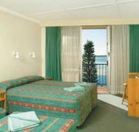 Mid Pacific Motel - Accommodation Cairns