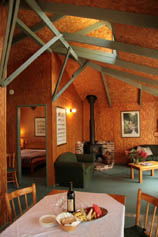 Jemby-Rinjah Lodge - Accommodation Cairns 1