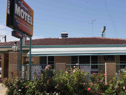 Gunsynd Motor Inn - Accommodation Cairns 1