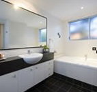 Myconos Resort - Accommodation Cairns