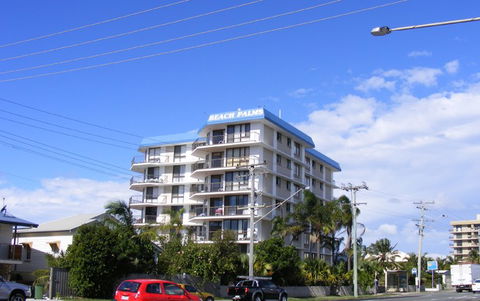 Beach Palms Holiday Apartments - Accommodation Cairns 0