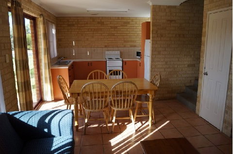 Kalbarri Palm Resort - Accommodation Cairns 2