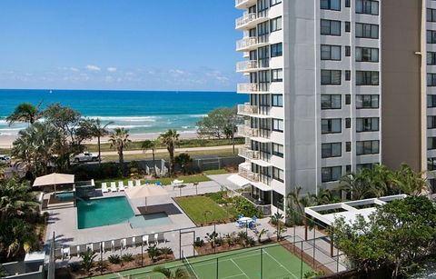 Boulevard Towers - Accommodation Cairns 0