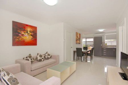 Hello Adelaide Motel + Apartments - Accommodation Cairns 2