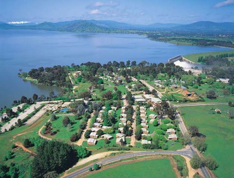 Lake Hume Resort - Accommodation Cairns 0