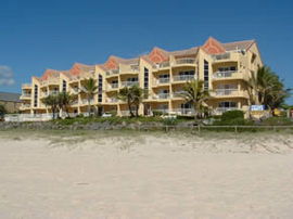 Surfers Horizons Apartments - Accommodation Cairns 0