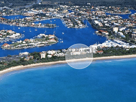 Beachcomber On The Spit - Accommodation Cairns