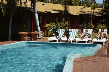 Bayside Holiday Apartments - Accommodation Cairns 2