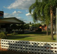 Cross Roads Motel - Accommodation Cairns