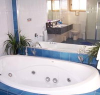 Bateau Bay Beachfront Luxury Accomodation - Accommodation Cairns