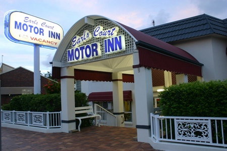 Earls Court Motor Inn - Accommodation Cairns 0