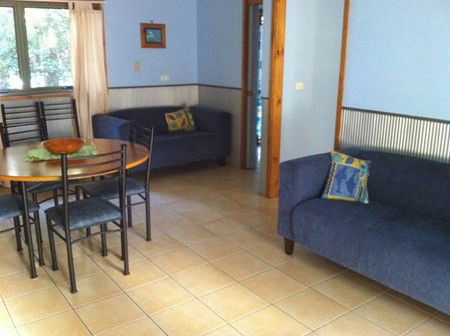 O'Carrollyns At One Mile Beach - Accommodation Cairns 5